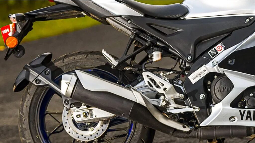 Yamaha R15 V4 Engine Specification